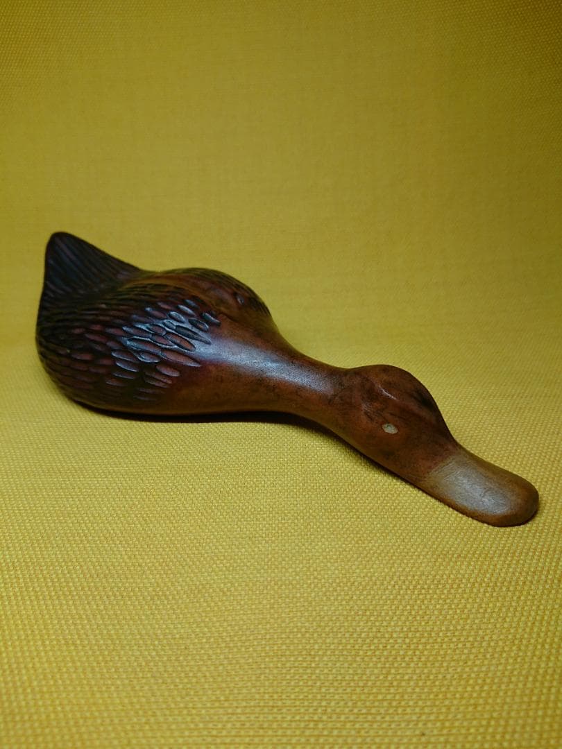 トリ　アヒル　カモ　木彫　オブジェ　置物　インテリア　工芸品　美術品　A1287