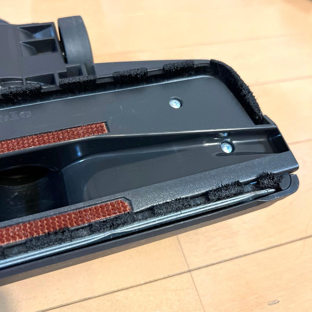 T*i様 ミーレ キャニスター掃除機 SDCO 4　Compact C2