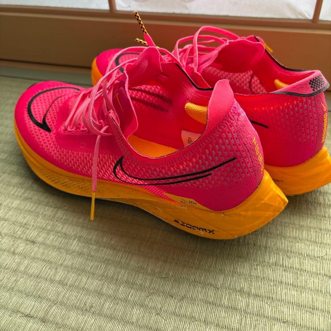 Nike ストリークフライ　ハイパーピンク　26.5