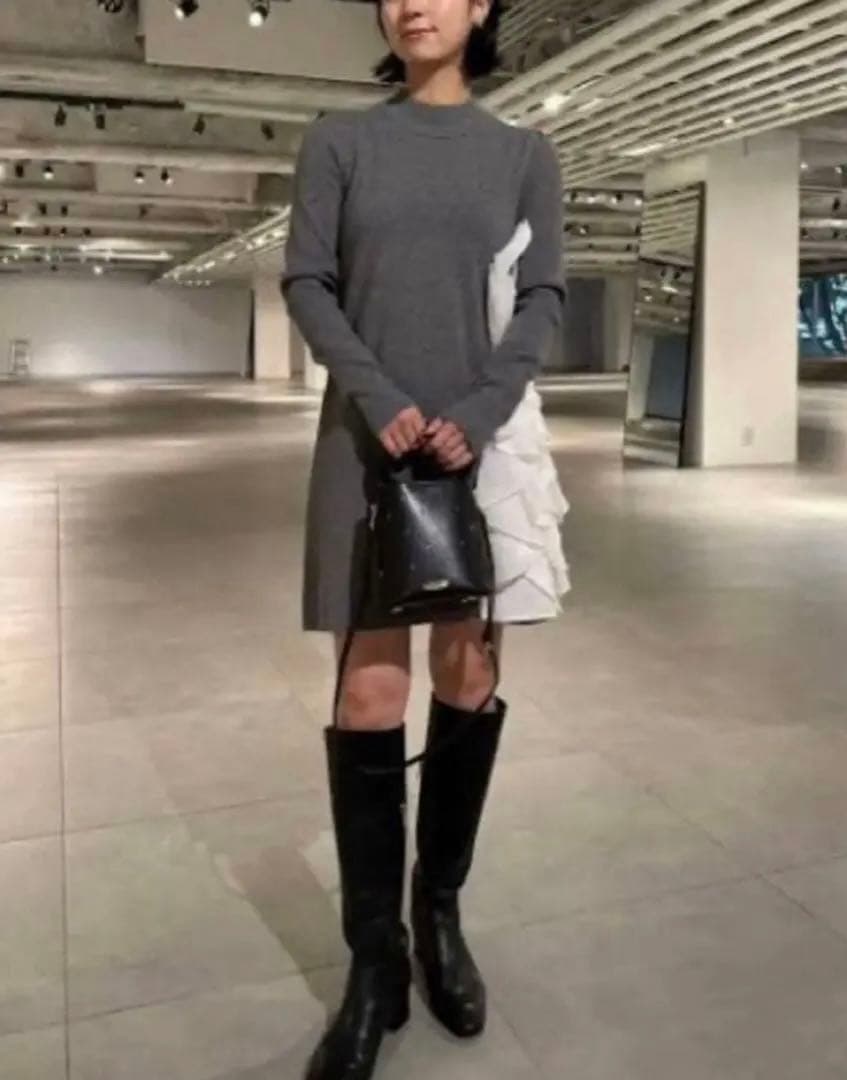 CELFORD ラッフルデザインドッキングニットワンピース