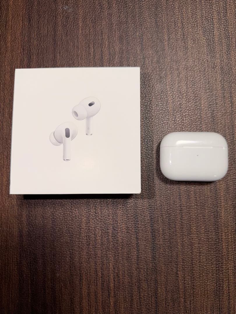【保証有】AirPods Pro 第二世代本体 ホワイト 充電ケーブル付き