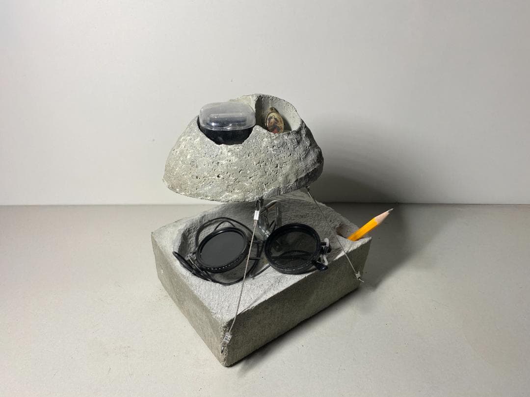 テンセグリティ 小物用オブジェ 灰皿｜コンクリート 一点もの