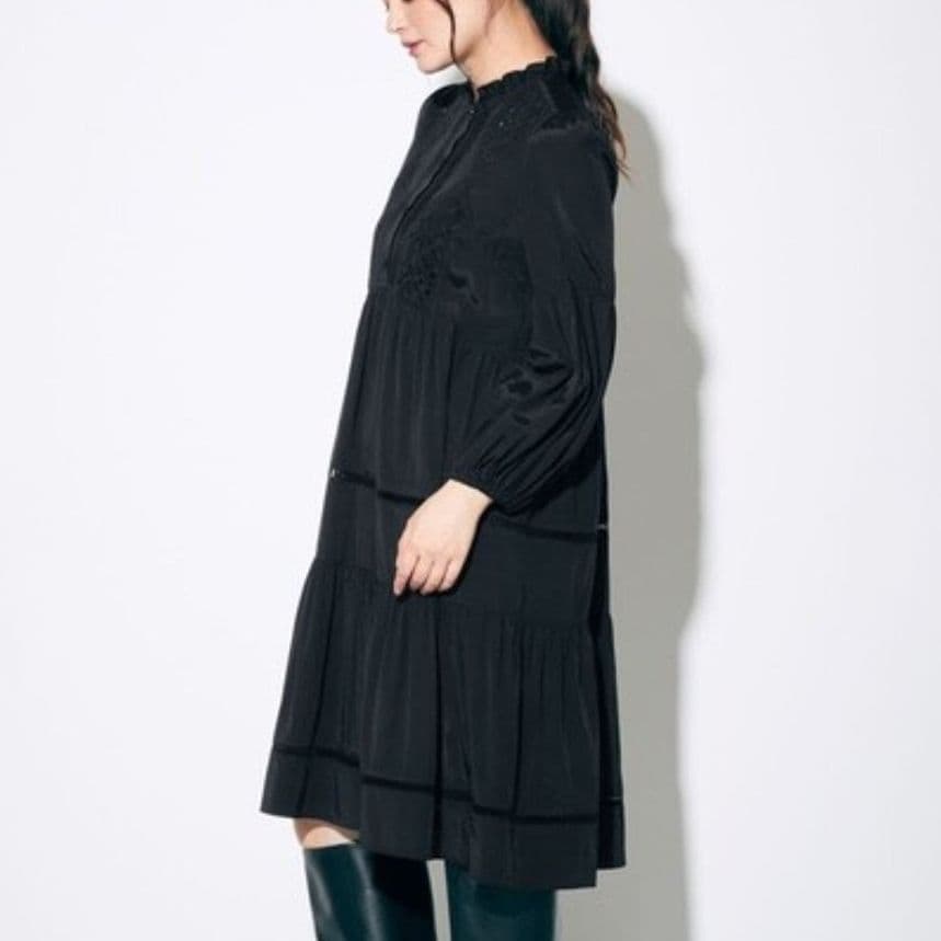 極美品 グレースコンチネンタル ダイアグラム ピンタックカットワークチュニック