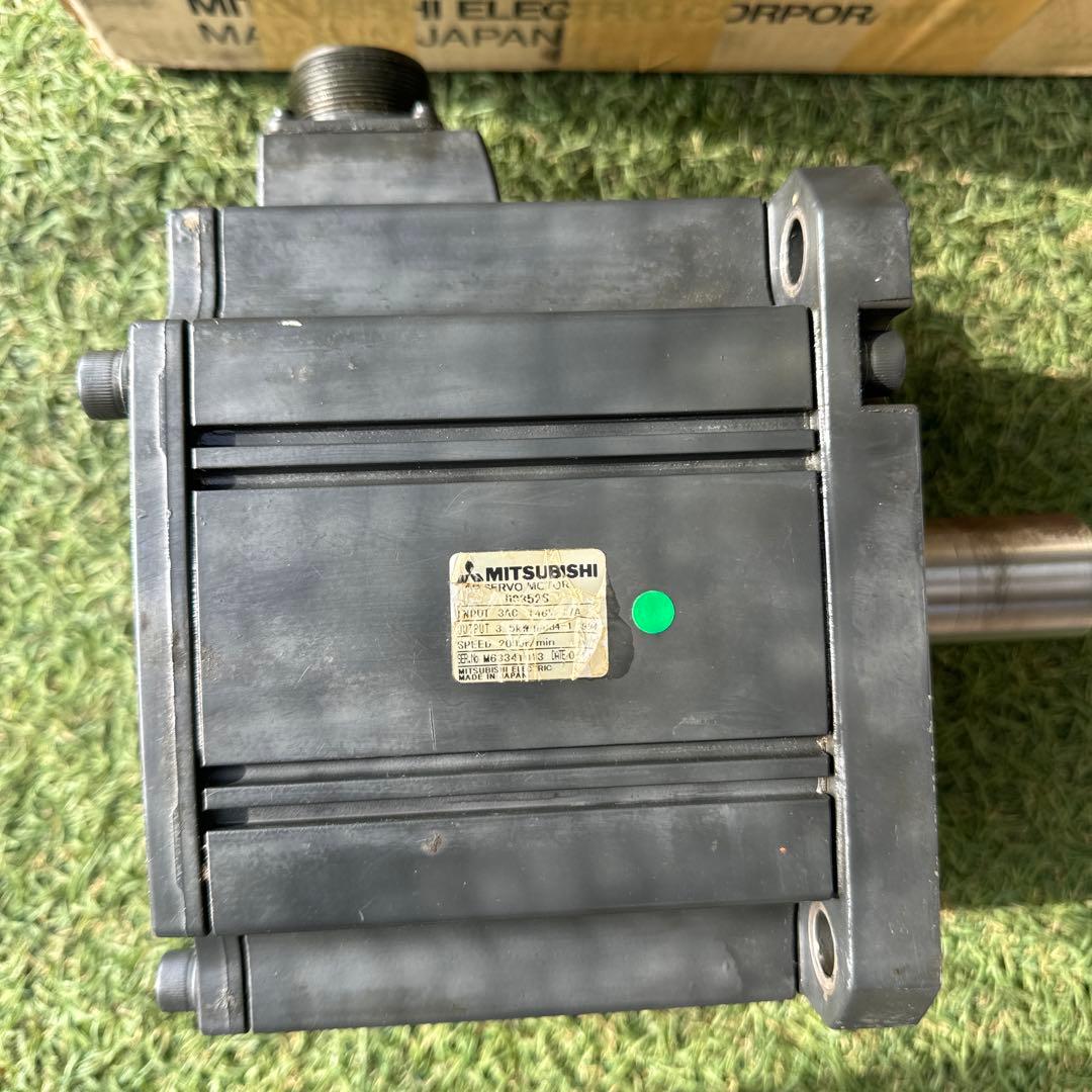 MITSUBISHI HC352S SERVO MOTOR 動作保証　インボイス