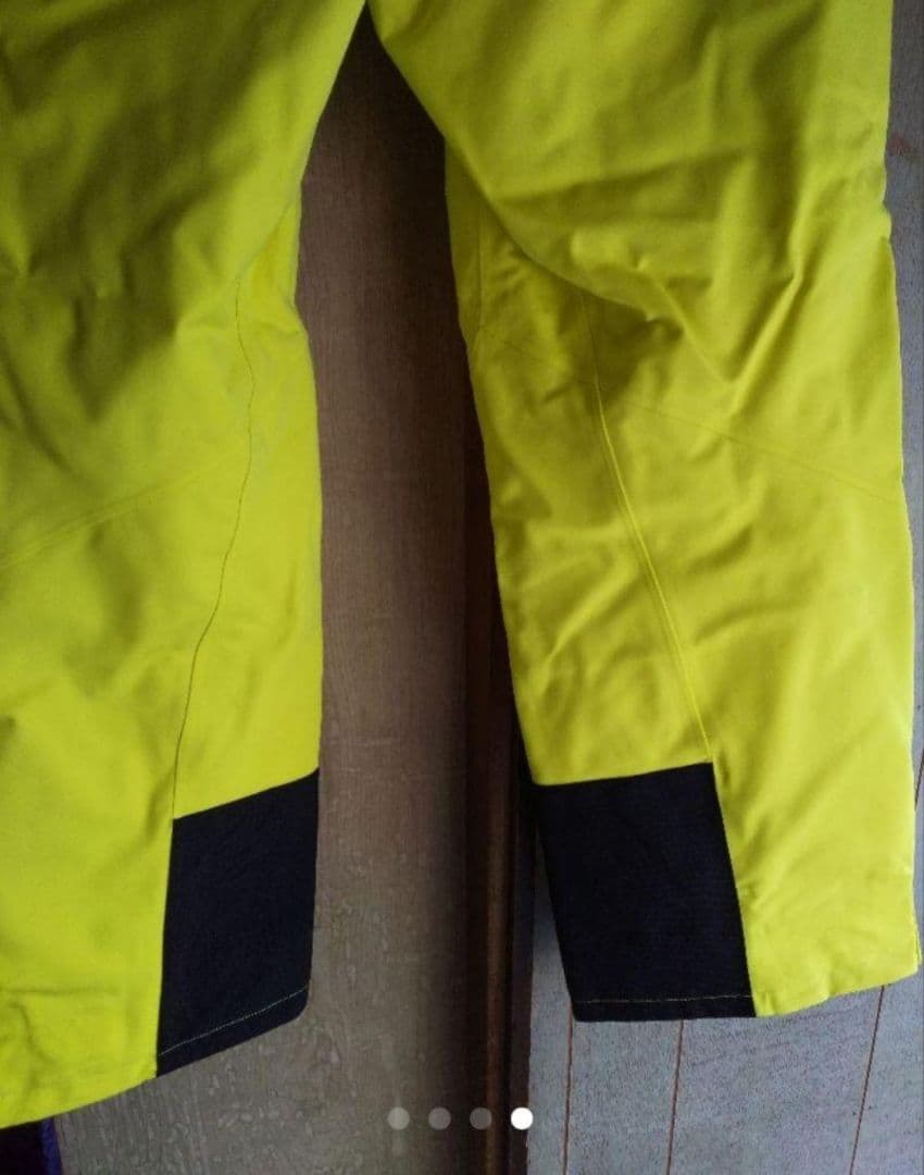 p/2 新品タグ付き Phenix フェニックス フルオープン パンツ