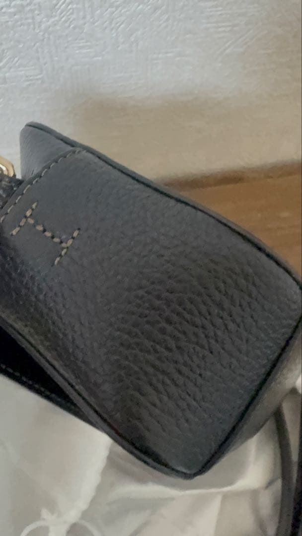 FURLA 革ショルダーバッグ