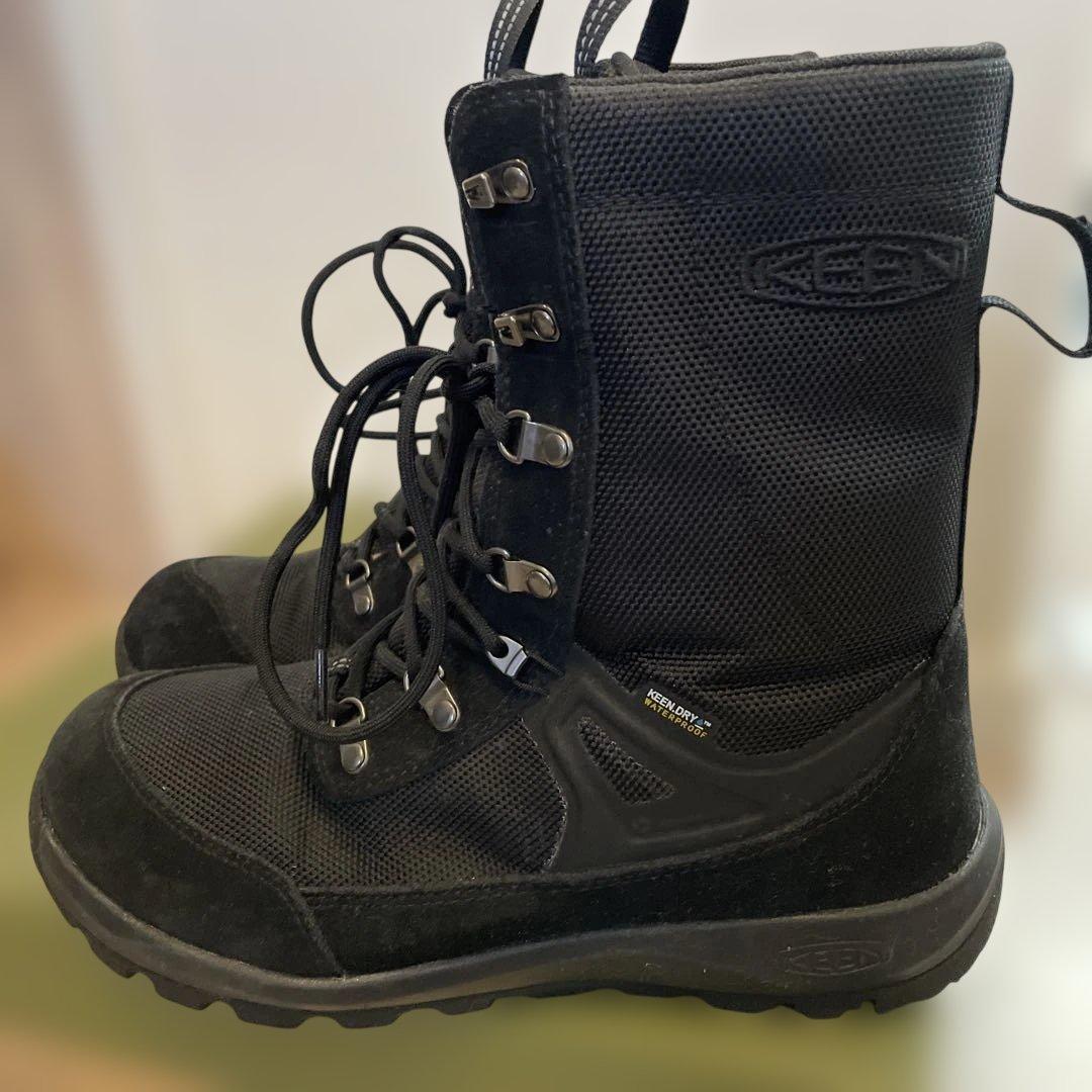 KEEN 防水ハイカットブーツ ブラック
