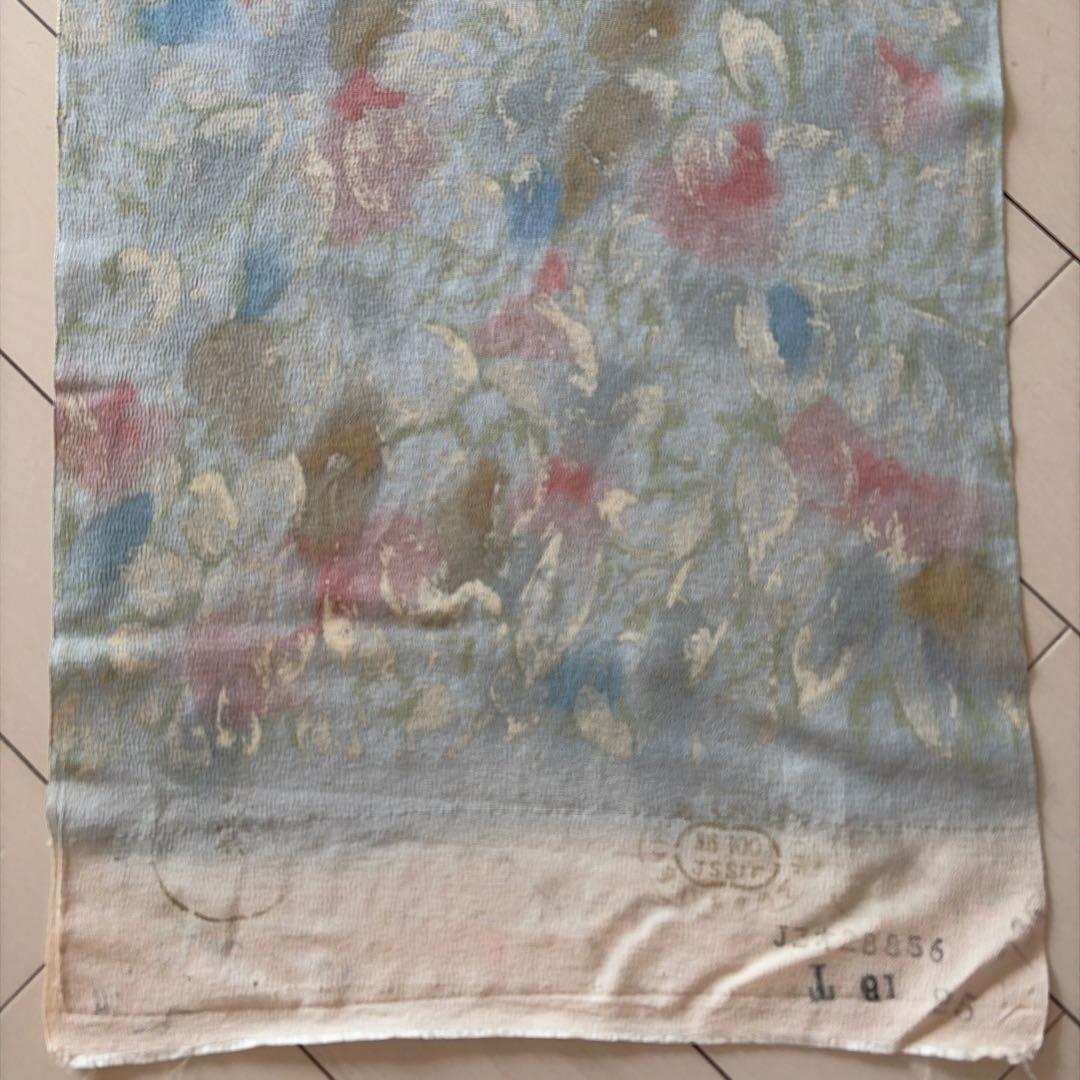 (*）様 ■T3840■未使用品■正絹■丹後ちりめん　藍白　花柄　反物　一反