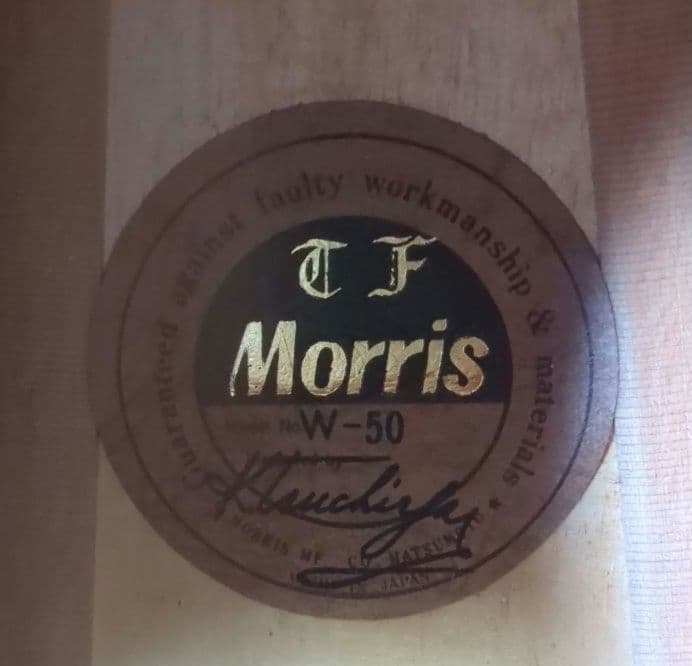 MORRIS ギター　W-50 専用ケース付