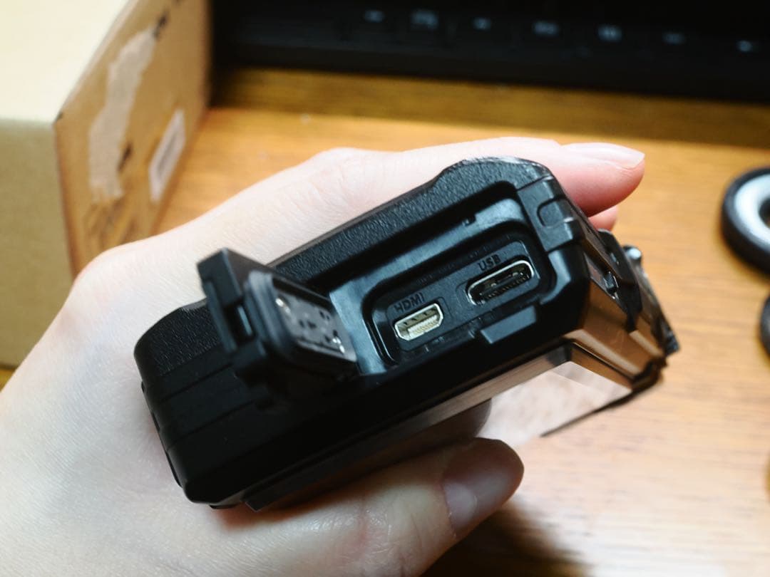 OM SYSTEM TG-7 ブラック