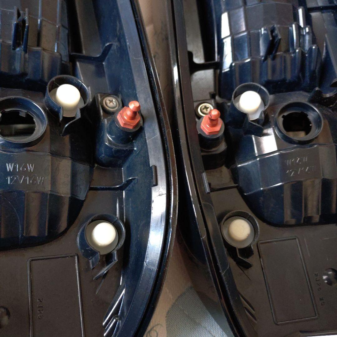 日産ルークス　デリカミニ　テールランプ　左右セット