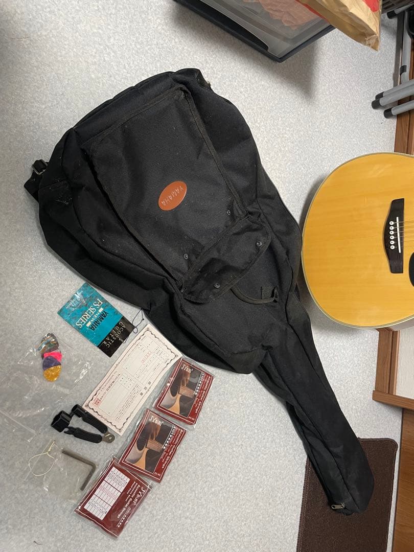 N*X様 YAMAHA FS-325 アコースティックギター