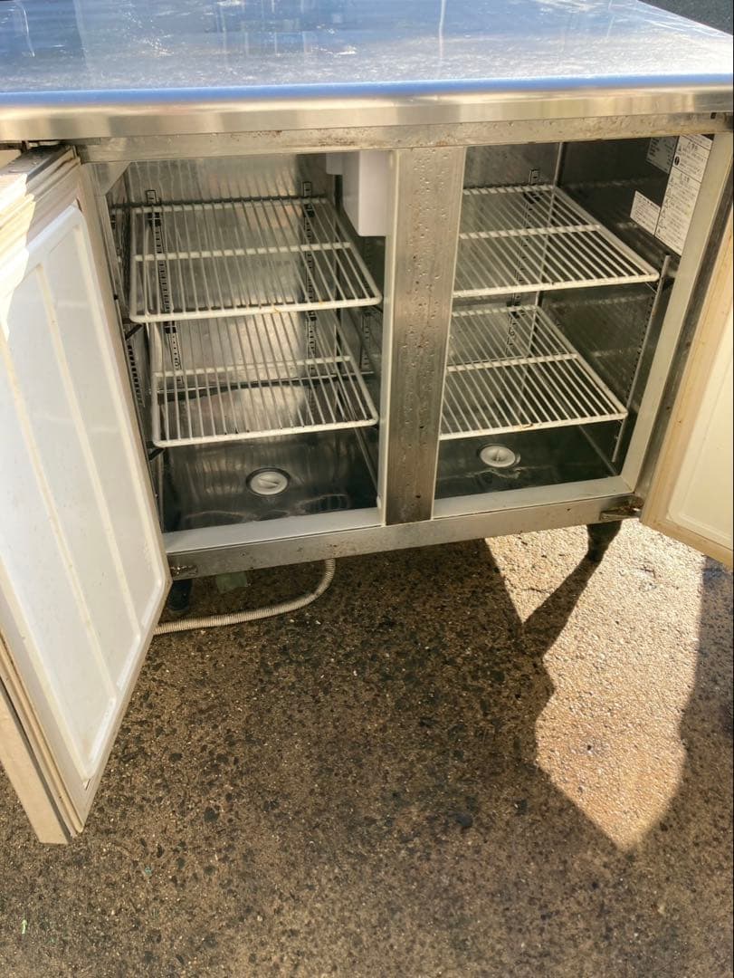 大幅値下げ　業務用台下冷凍冷蔵庫　動作確認済み