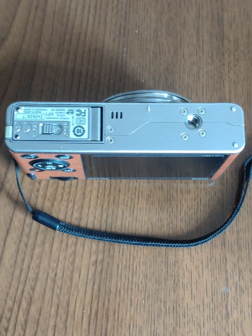 XF1 Fujifilm コンパクトデジタルカメラ（ジャンク）