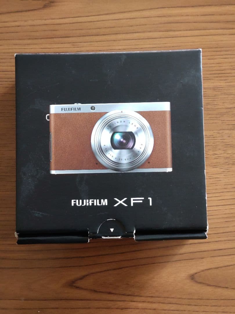 XF1 Fujifilm コンパクトデジタルカメラ（ジャンク）