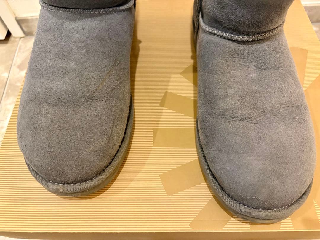 UGG ムートンブーツ　グレー　28ｃｍ