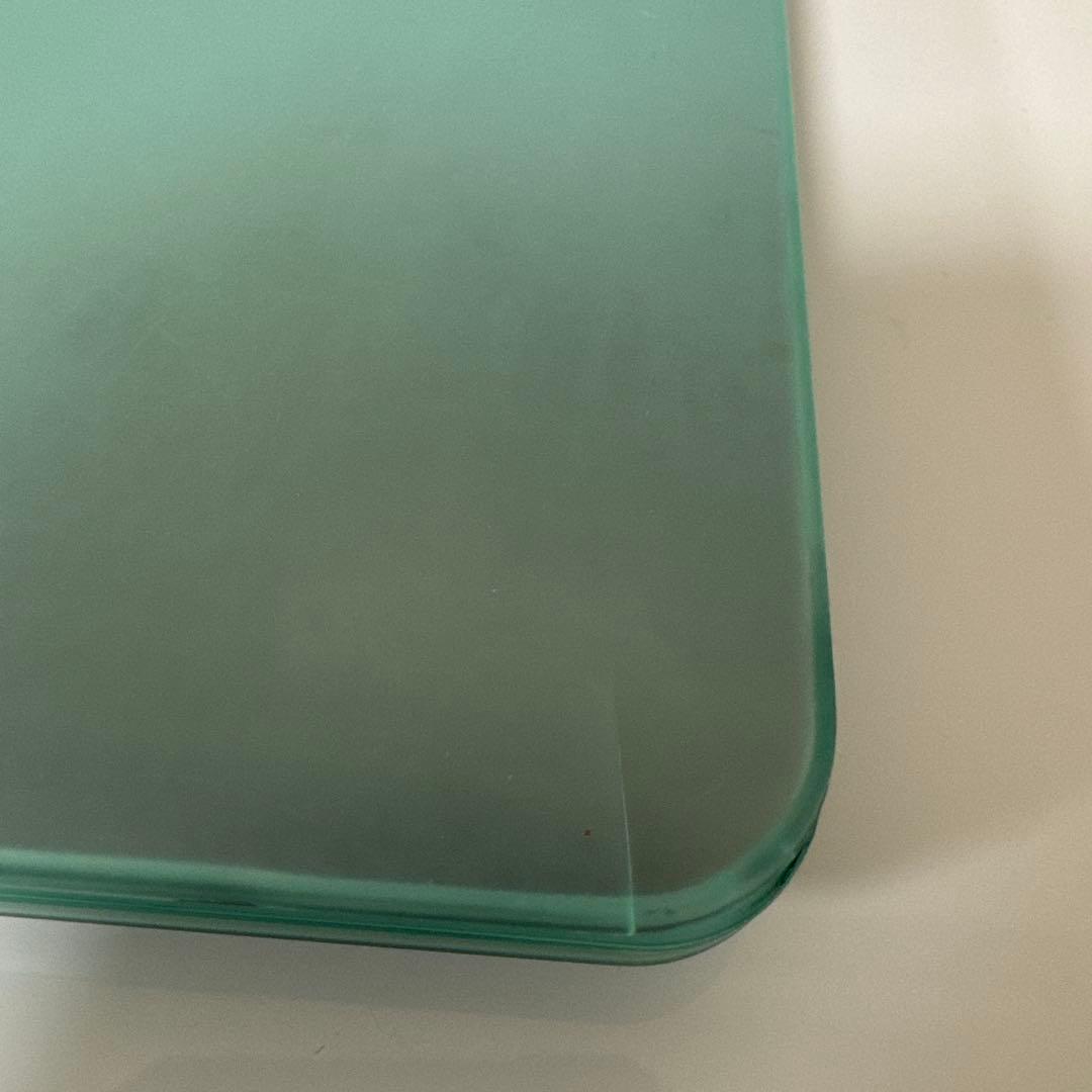 MacBook Pro 13インチ（2018年型）とカバー、アダプタ、ケーブル