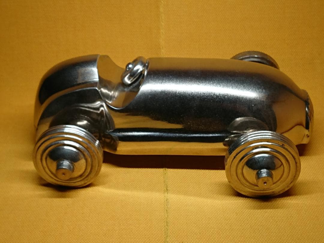 【美品】クルマ　金属　オブジェ　置物　インテリア　工芸品　美術品　A2564