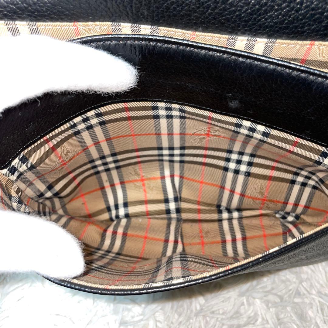 【美品】Burberry バーバリー　ショルダーバッグ　レザー　ブラック　黒