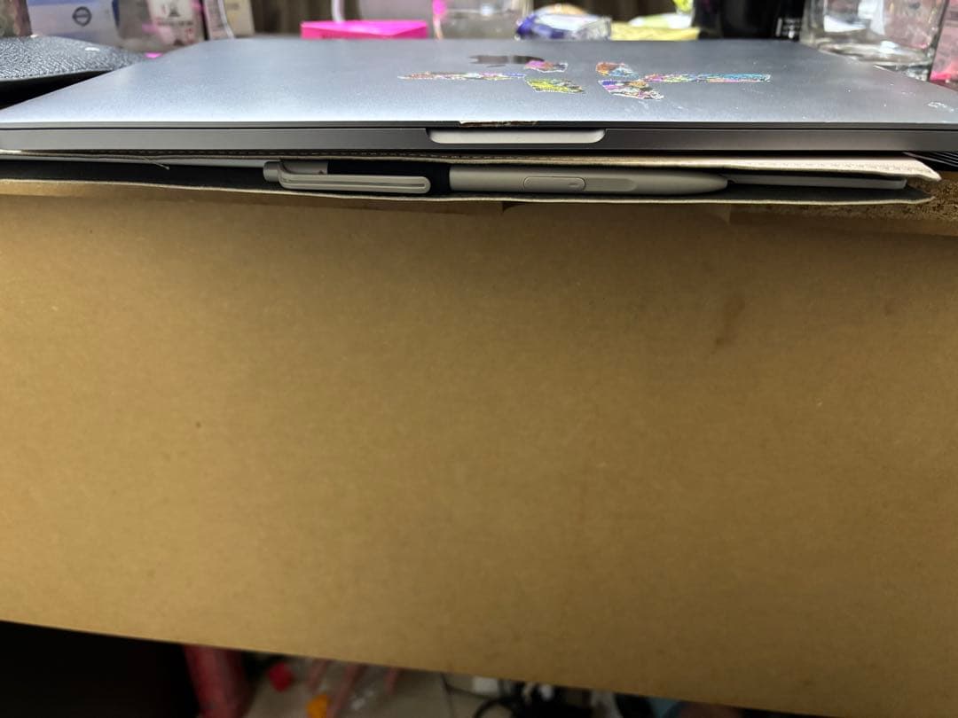 MacBook シルバー 本体　a1706