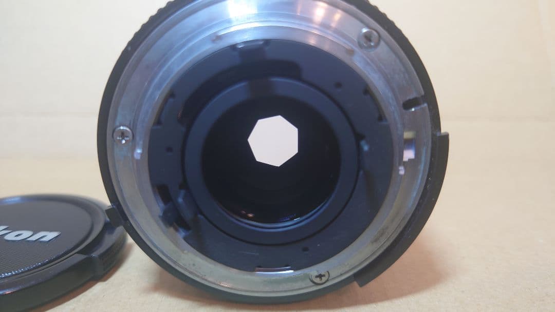 NIKKOR 50mm F1.8 フィルター付