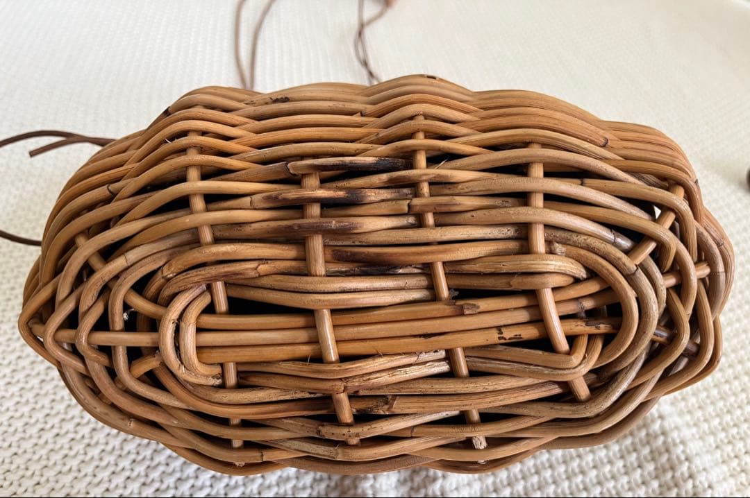 HItsuki ☆ウッドハンドルポシェット☆かごバッグ ショルダーバッグ