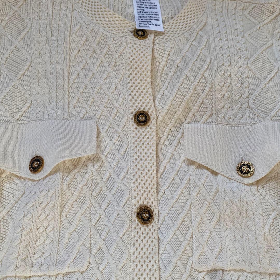 【美品】Sov. ソブ レーヨンナイロンダルケーブルニットジャケット 白