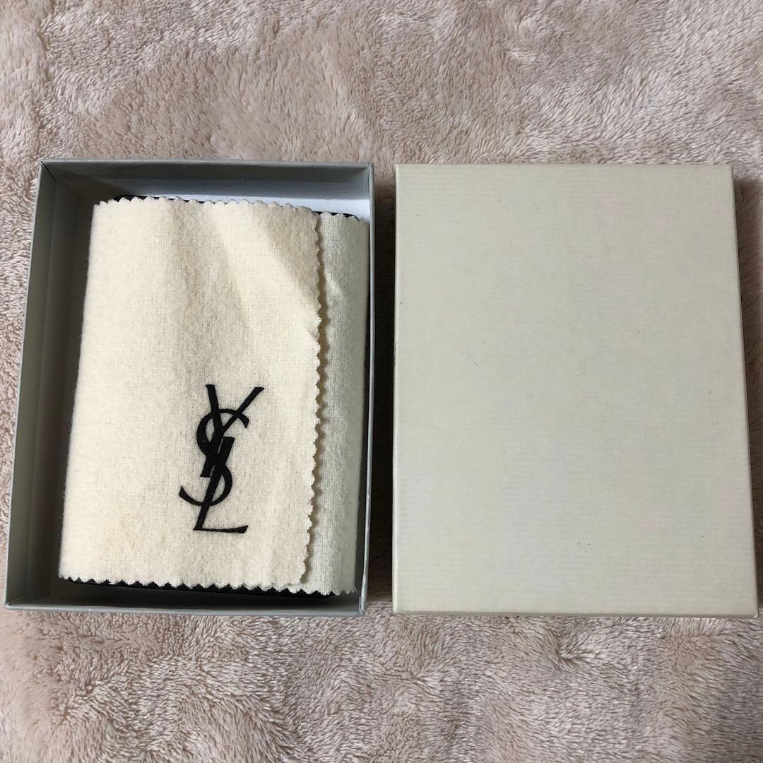 未使用　イブサンローラン　カードケース　ブラック　レザー　名刺入れ　IDケース