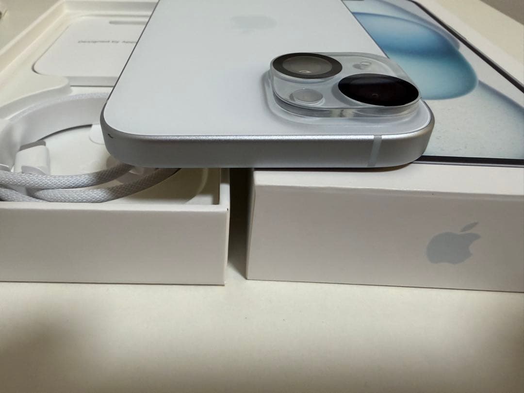 Apple iPhone 15 ブルー　128GB