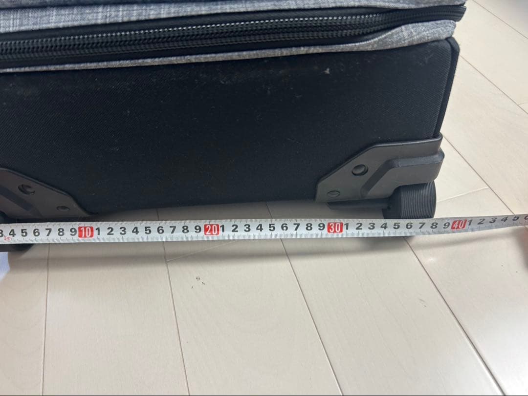 DAKINE グレー キャリーバッグ 大容量