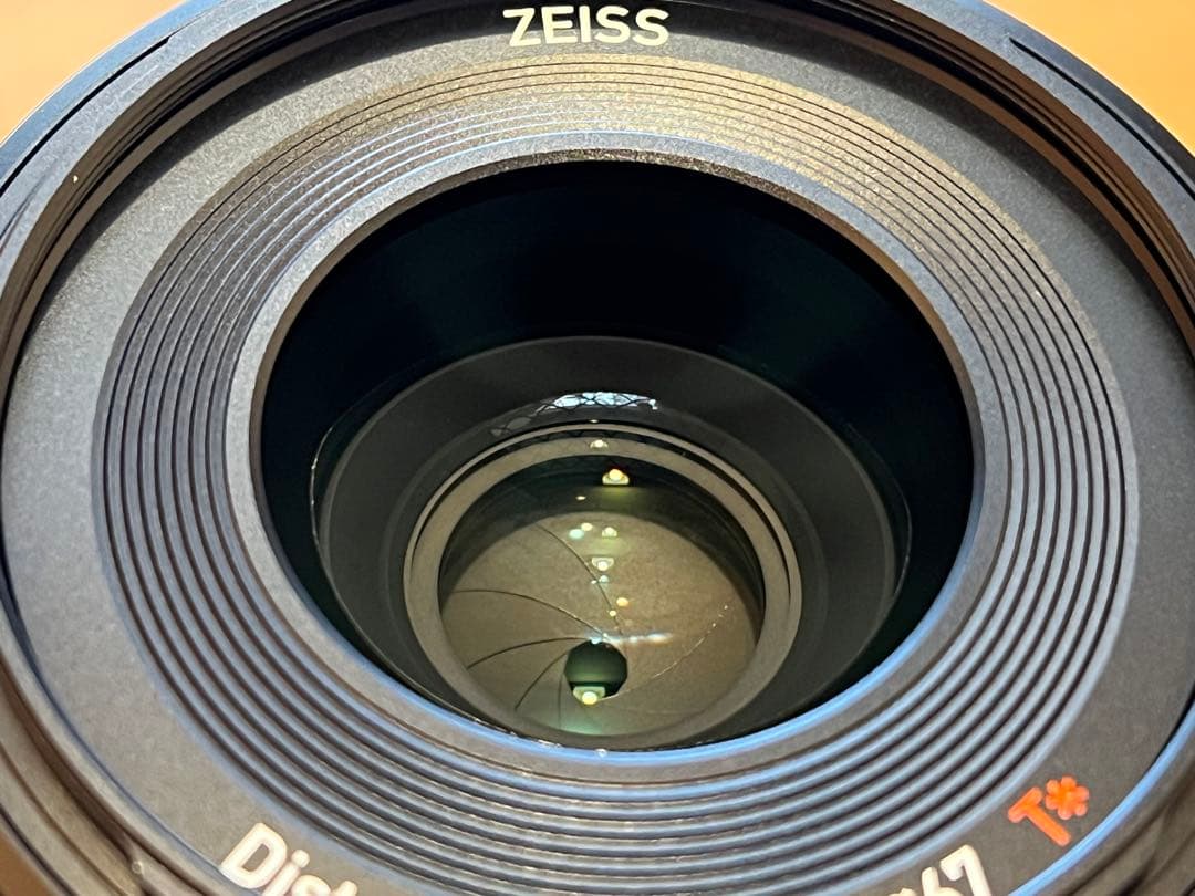 ZEISS ツァイス Batis 2/40 CF E-Mount