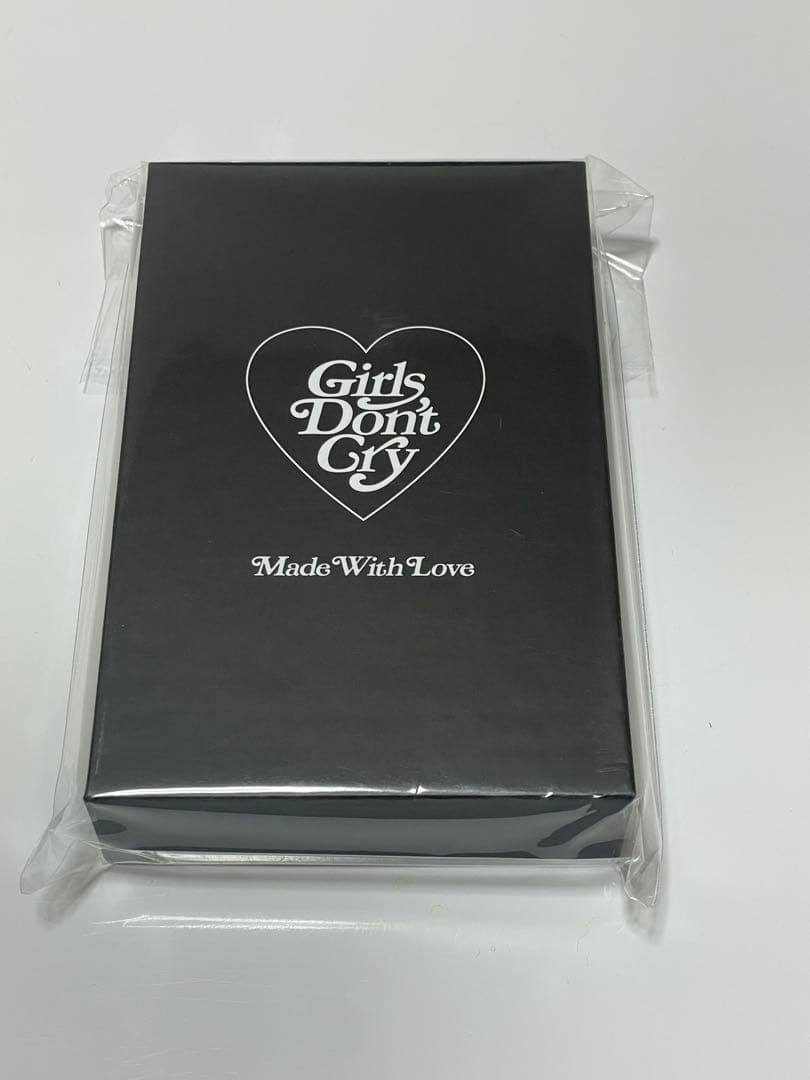 【新品】Girls Don't Cry PATTERN キーリング ゴールド