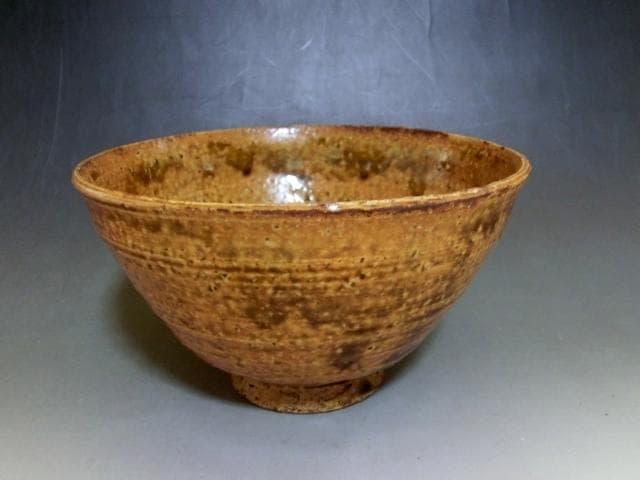 茶碗■古い飴釉 伊羅保茶碗 お茶道具 古美術 時代物 骨董品■