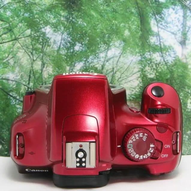 ❤スマホに動画と写真転送OK☆人気の赤☆美品♪Canon Kiss X50❤
