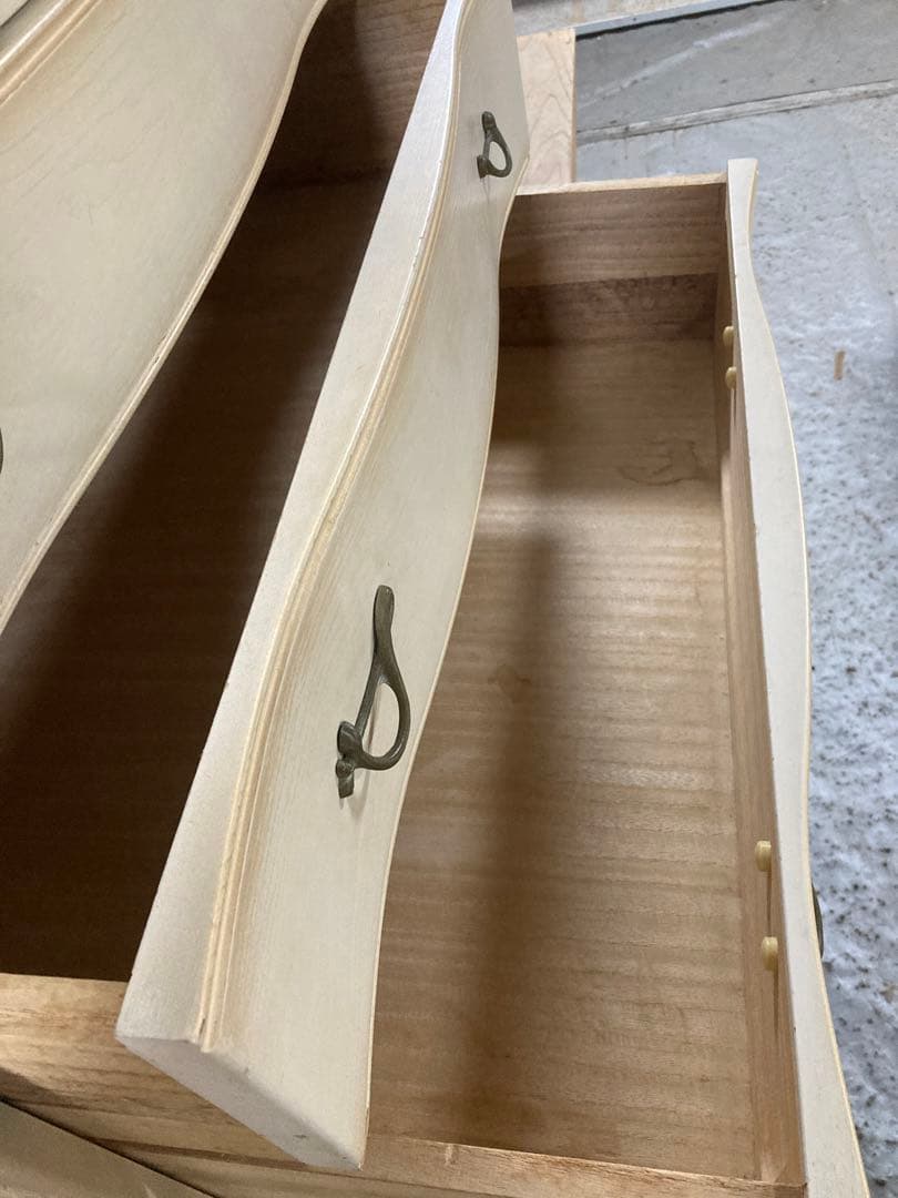 あ*え様 松永工房　カンティーヌ　チェスト　白家具　猫足　IDC取扱　キズ有り