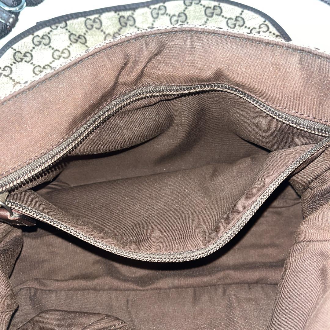 GUCCI グッチ GGキャンバス　ショルダーバッグ　メッセンジャー