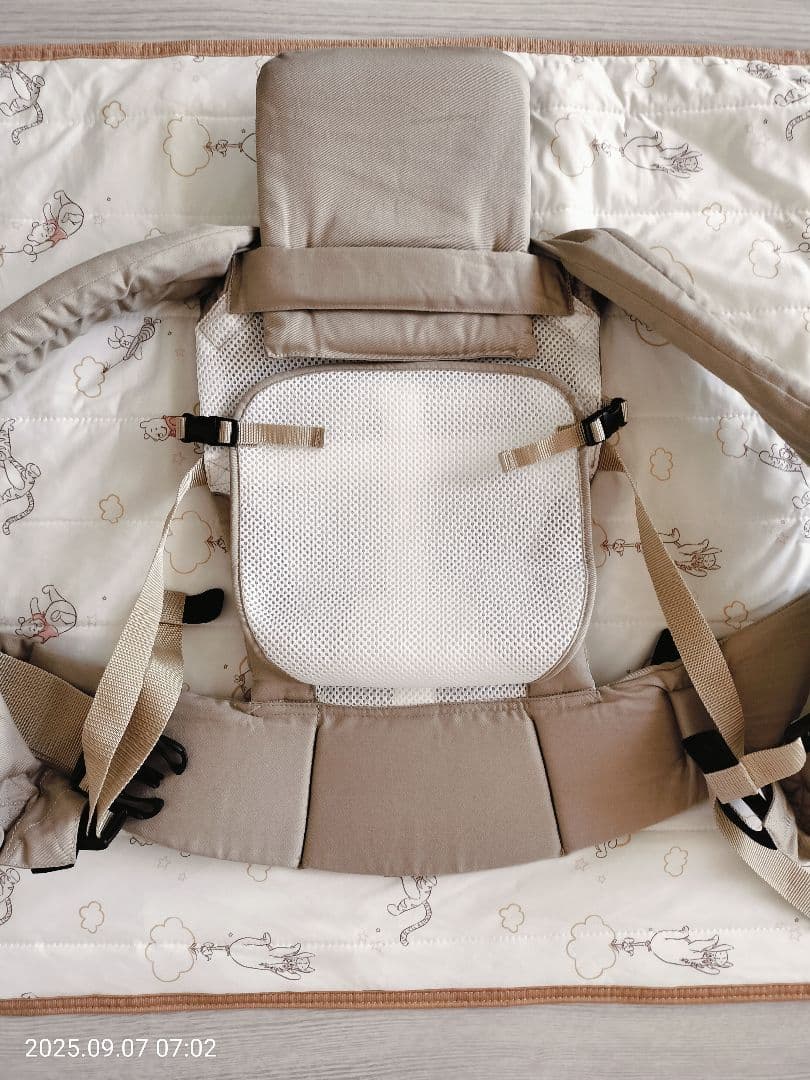 【美品】ファムキャリー おんぶ紐★モカベージュ