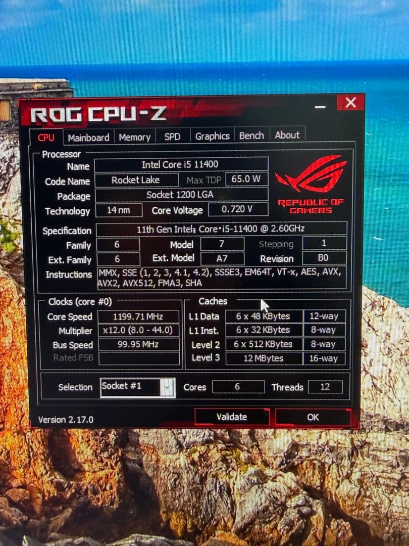 ホワイト ミドルタワー PCケース Lian li mini (VGA 無し)