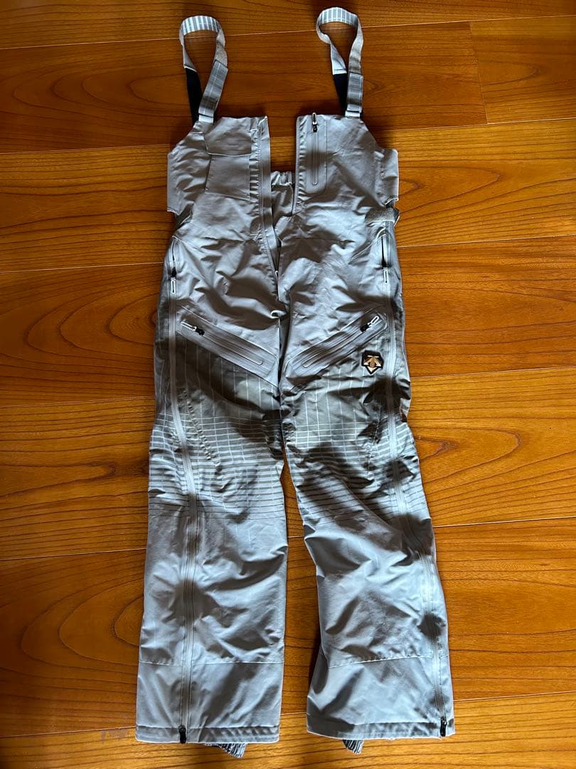 デサント日本国旗付きサイズＯスキーウェア上下