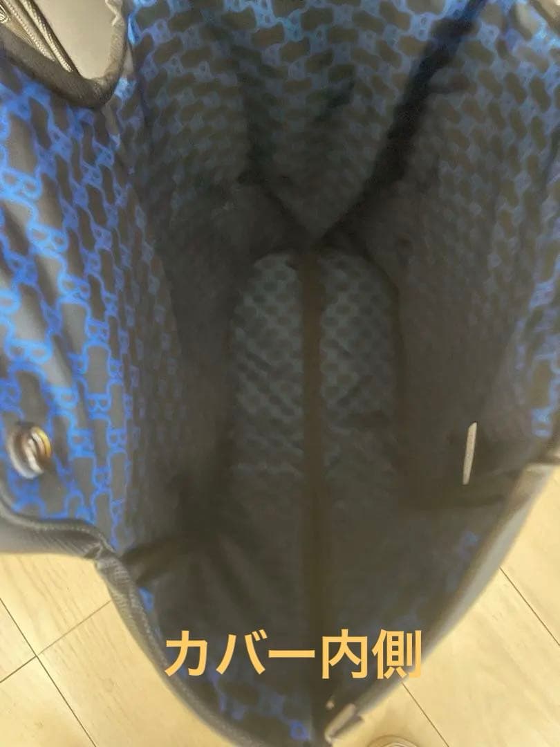 新品未使用　人気のBLACK CLOVER キャディバッグ ブラック