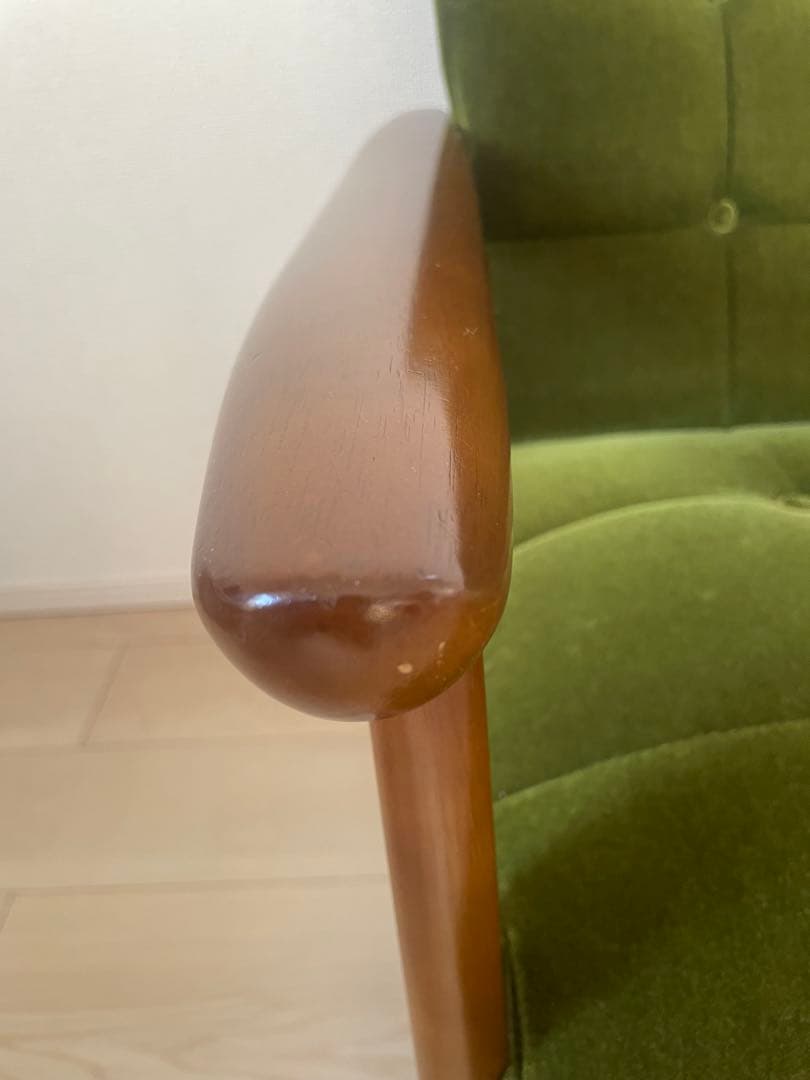 【限定一万台レア商品】カリモク60 ソファKチェア 限定復刻プレート仕様