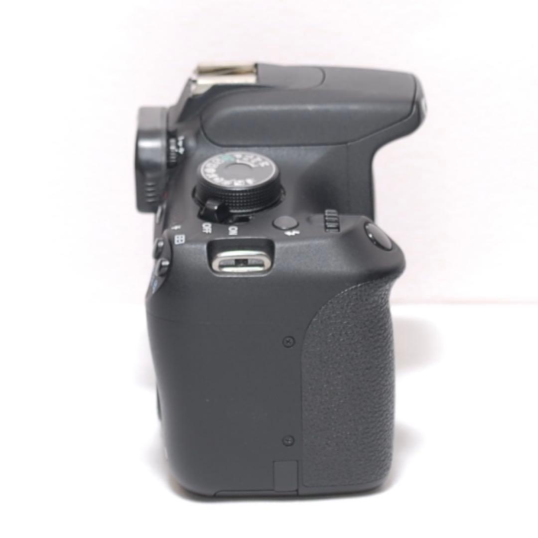 ✨一眼レフデビューに✨Canon Kiss X70✨シングルレンズ✨軽量モデル✨