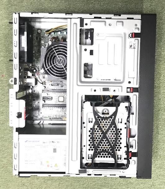 良品 Lenovo P330(E-2224G/8GB/256GB/Win11)