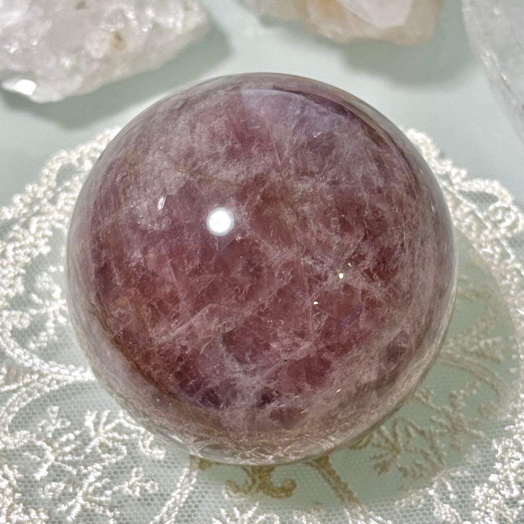 ラベンダーローズクォーツ　ゴールデンヒーラー　スフィア　マダガスカル産　天然石