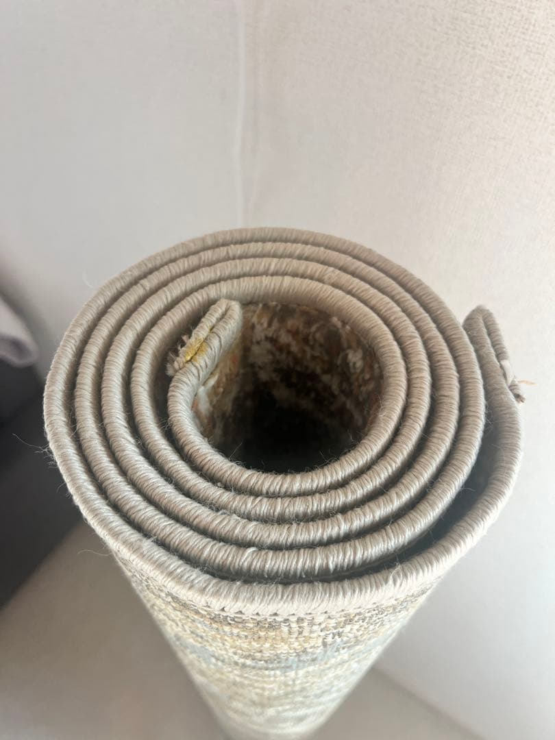 B-company ラグ 絨毯 おしゃれ かわいい インテリア　ベージュ 赤