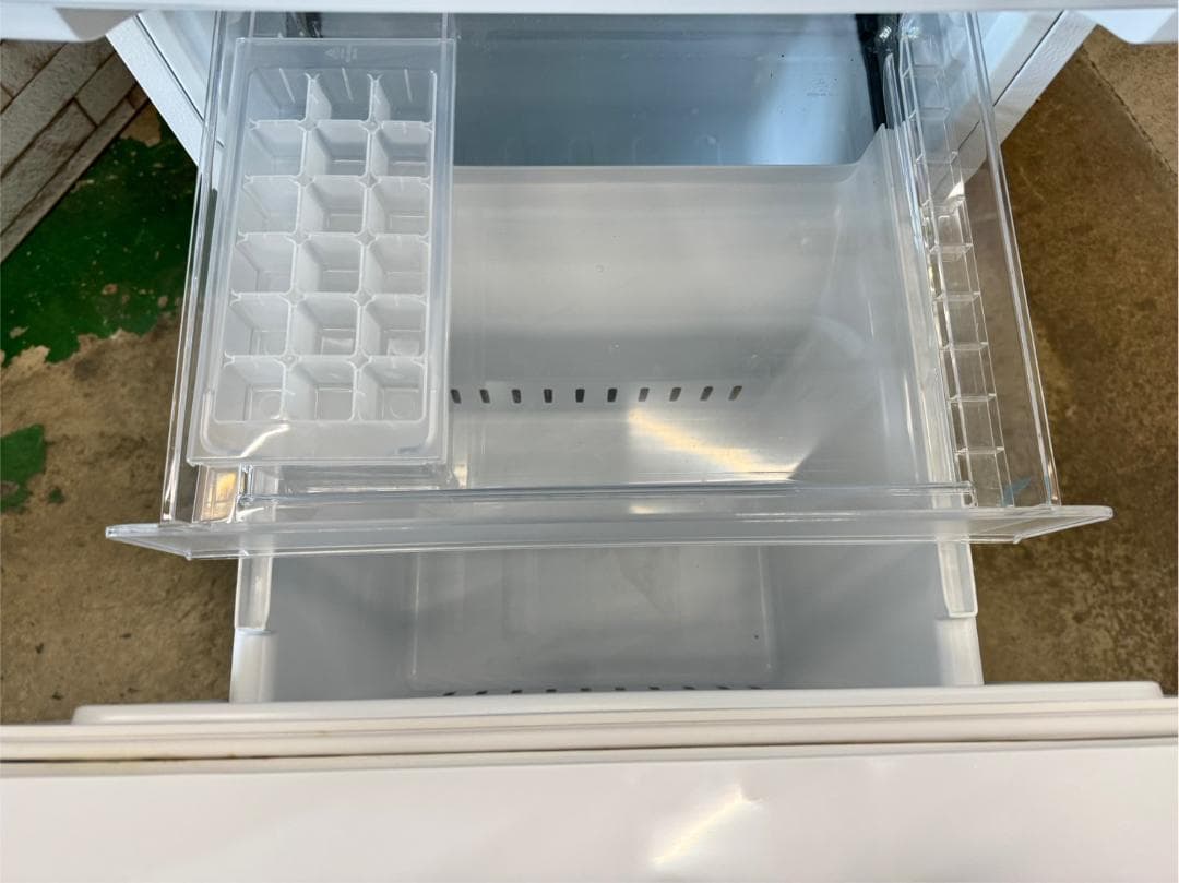 大阪送料無料★3か月保障付き★冷蔵庫★2022年★YRZ-F15J★IR-369