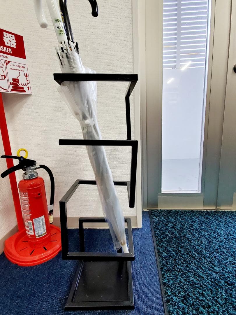 優雅なスリム傘立て | 長傘及び折りたたみ傘対応 | おしゃれなデザイン |