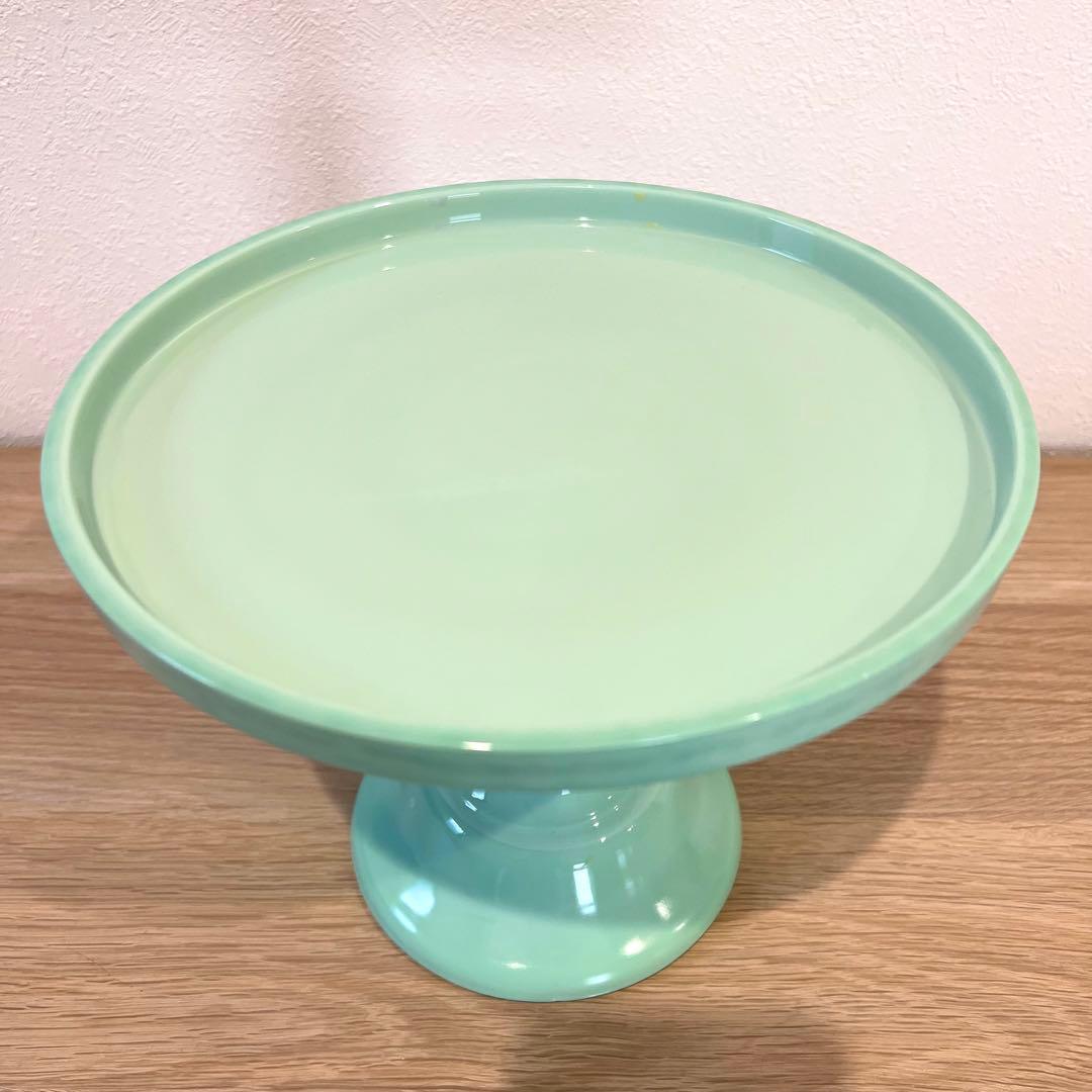 モッサーグラス　ケーキスタンド　ミルクガラス