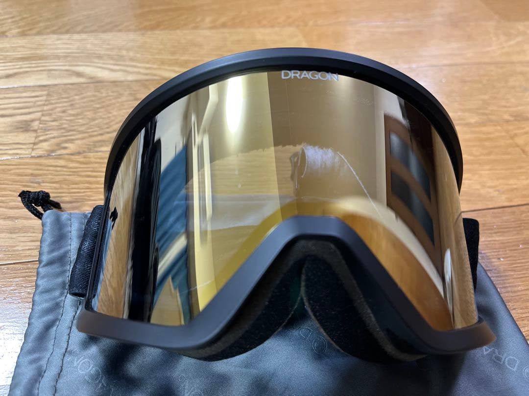 スノーボード　ドラゴン ゴーグル【新しいゴーグル買ったので手放します！】