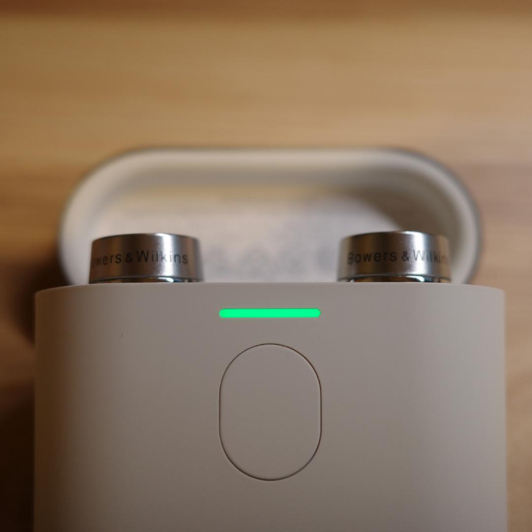 Bowers & Wilkins Pi7 S2 ワイヤレスイヤホン＋レザーケース